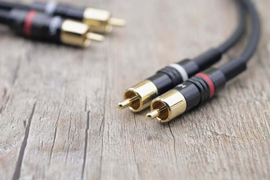 Conecte com inteligência: o que analisar no cabo P2 RCA para não errar na escolha Conecte com inteligência: o que analisar no cabo P2 RCA para não errar na escolha